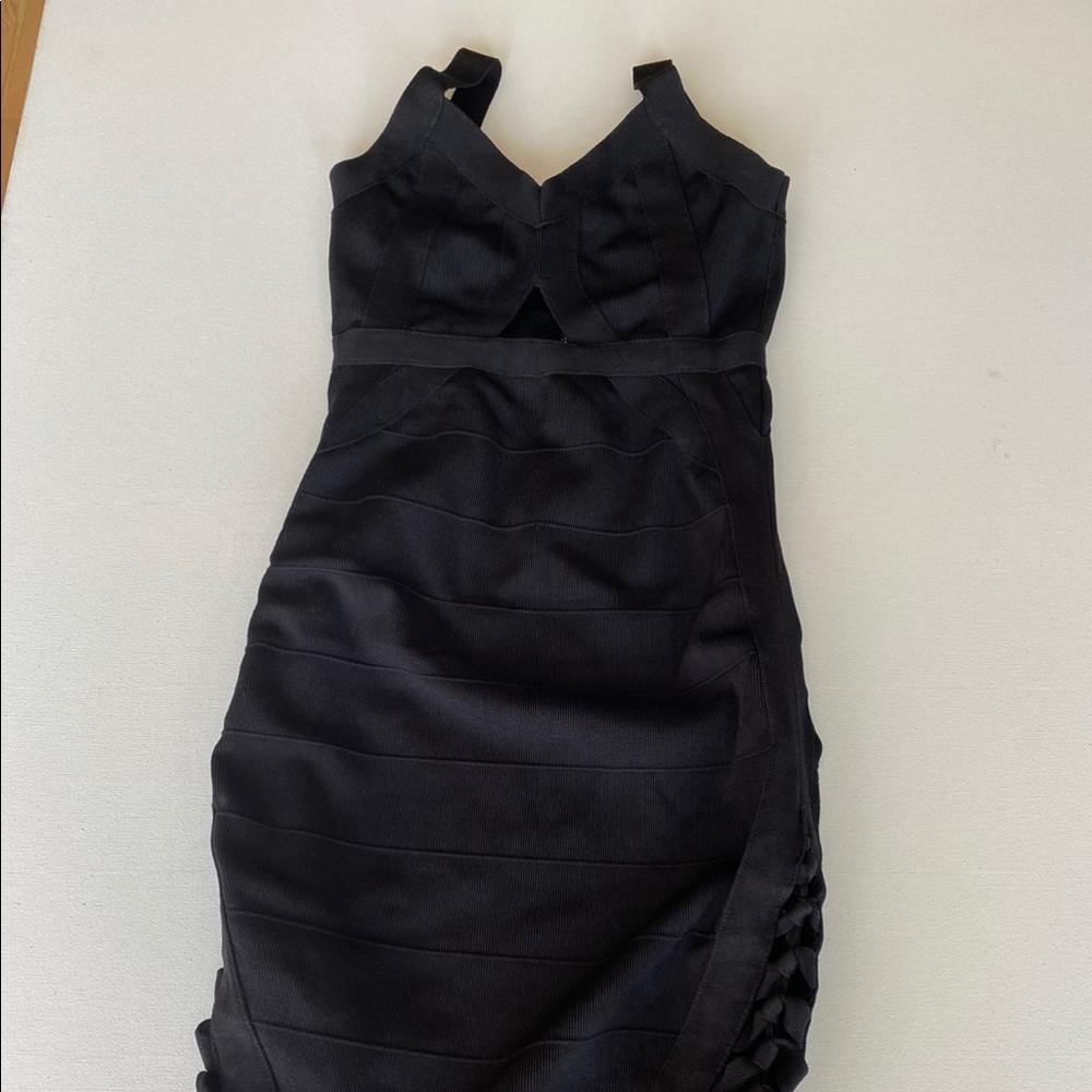 Black guess dress - Picture 5 of 5